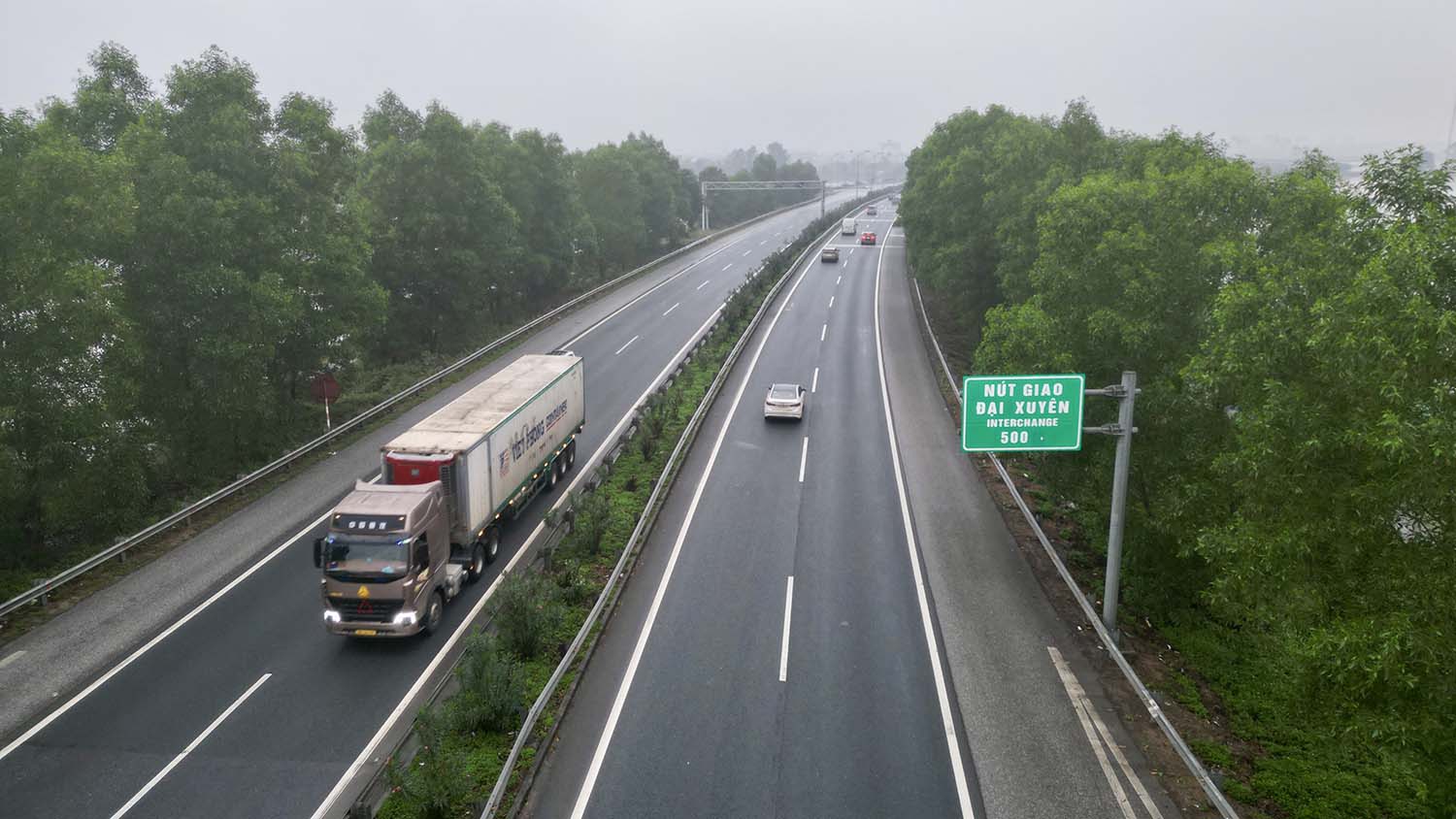 THÔNG TIN BÁO CHÍ: Về việc điều chỉnh tốc độ khai thác tối đa 120 km/h xuống 100 km/h  trên tuyến cao tốc Cầu Giẽ – Ninh Bình.